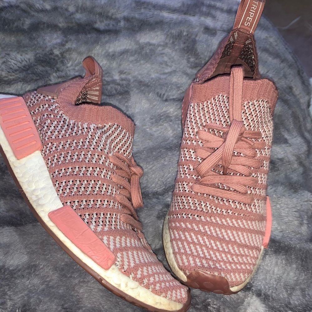 la marque aux 3 bandes pink